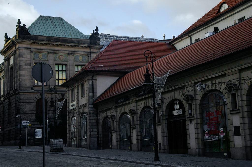 Apartamenty Stary Rynek Paderewskiego Poznań Kültér fotó